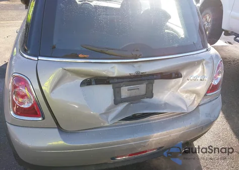 2013 Mini Hardtop Cooper z USA, uszkodzony, nr VIN WMWSU3C55DT686298